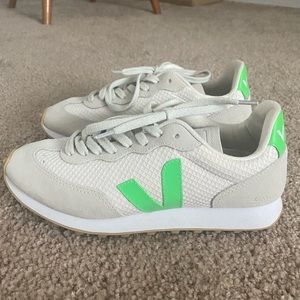 Veja Sneakers